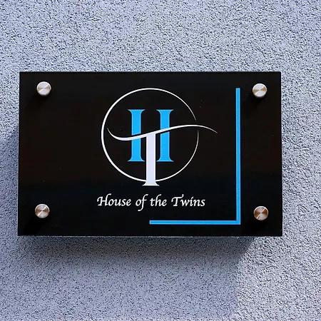 House Of The Twins Appartement